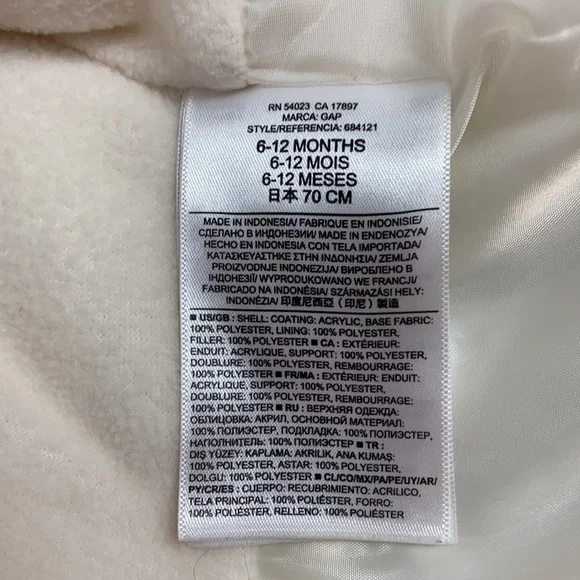 ❌Sold❌ 6-12 Month Gap Off-White Puffer Coat with Hood - Picture 6 of 10